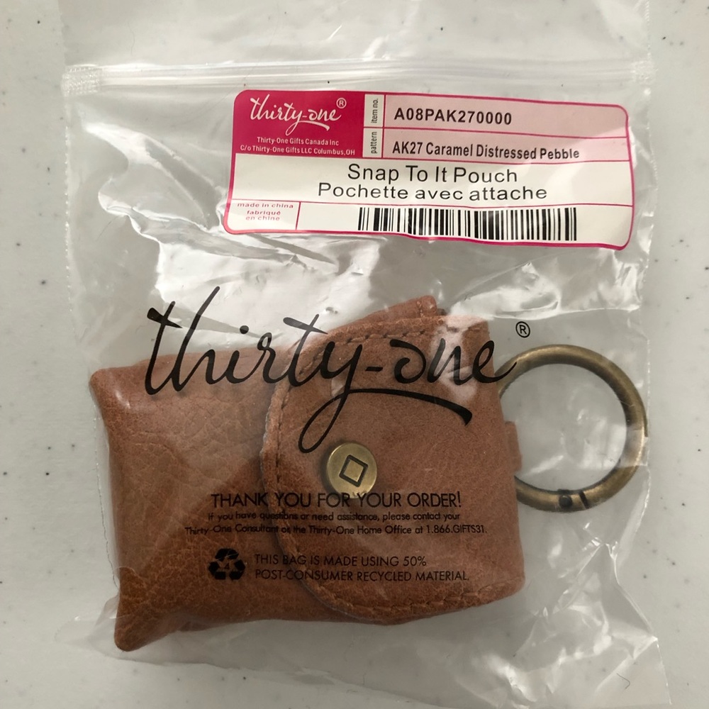 New Thirty-One Snap To It Pouch - Caramel